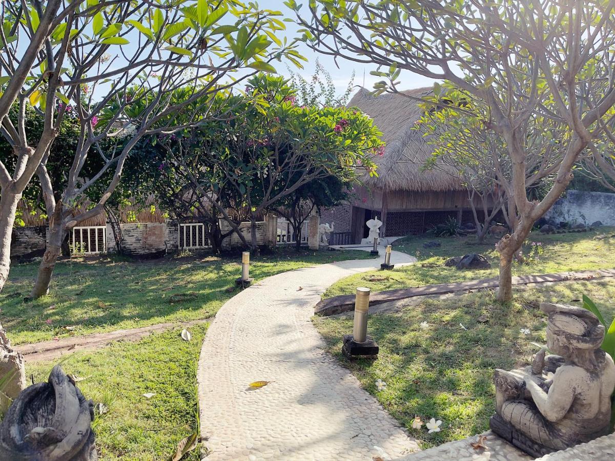 Princess Of Mentigi Bay Teluknarat Exterior foto